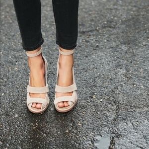 JEFFERY CAMPBELL DAKOTA WEDGES